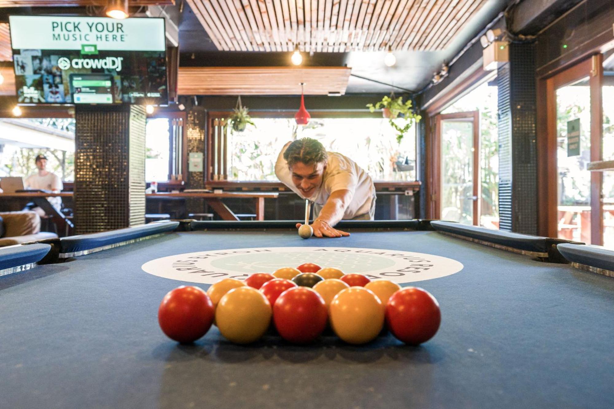 Aquarius Backpackers Resort Teluk Byron Bagian luar foto